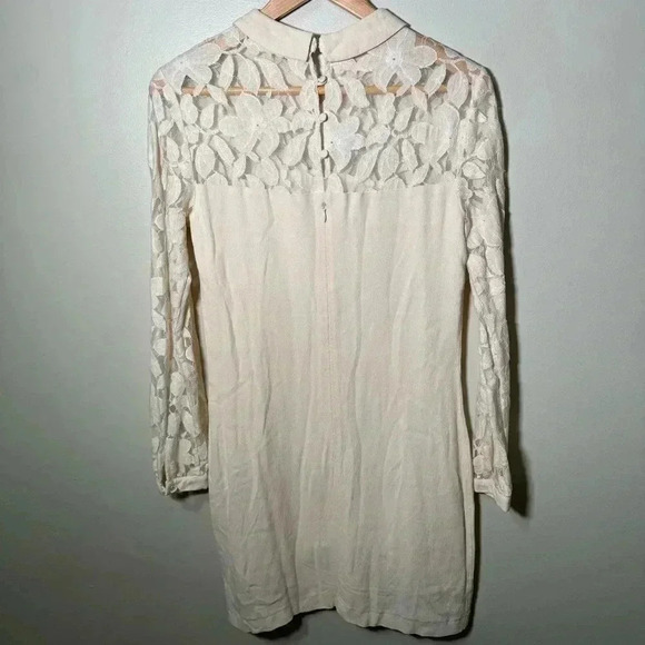 Axara Paris  longsleeve cream lace dress 38/L - Picture 6 of 7